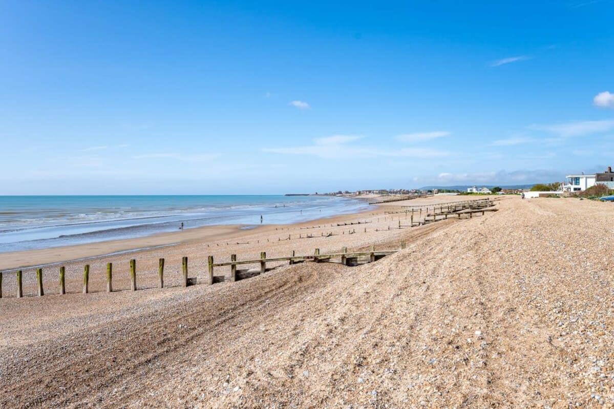 Escape To Paradise At Pevensey Bay Holiday Park 13 Woodland Walk Villa Eksteriør billede