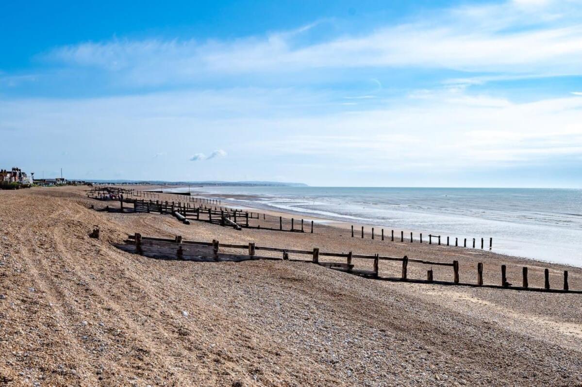 Escape To Paradise At Pevensey Bay Holiday Park 13 Woodland Walk Villa Eksteriør billede