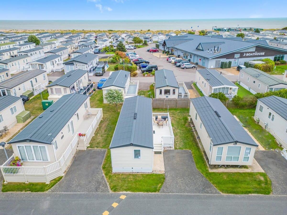 Escape To Paradise At Pevensey Bay Holiday Park 13 Woodland Walk Villa Eksteriør billede